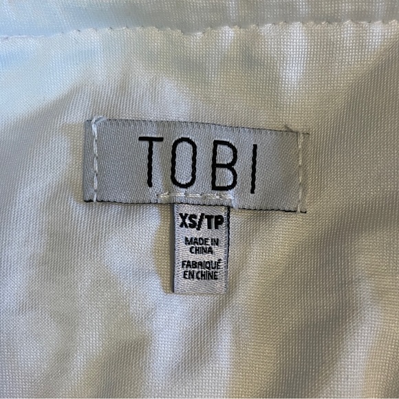 Stunning Tobi sequined skirt - Picture 3 of 3